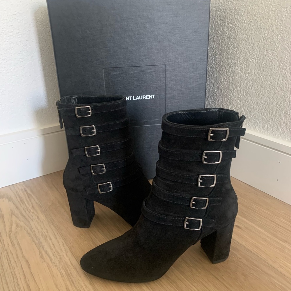 Saint Laurent Lou Ankle boot